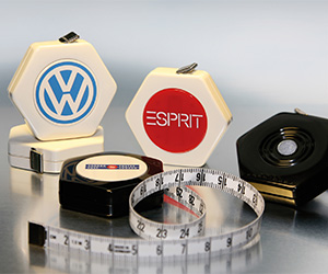 H1 Hexagon 60 inch Tapes on Glossy Silver Table Top